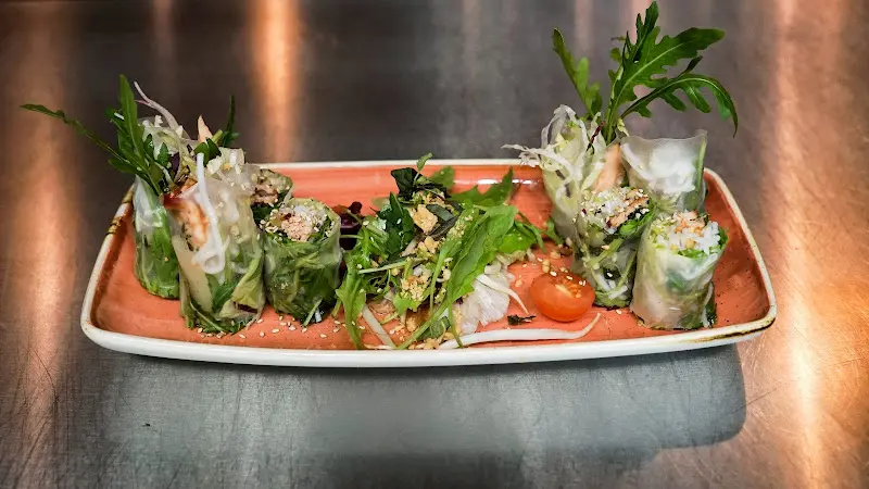 Vietbowl Hermannplatz-Neukölln_Berlin_slider_image_3