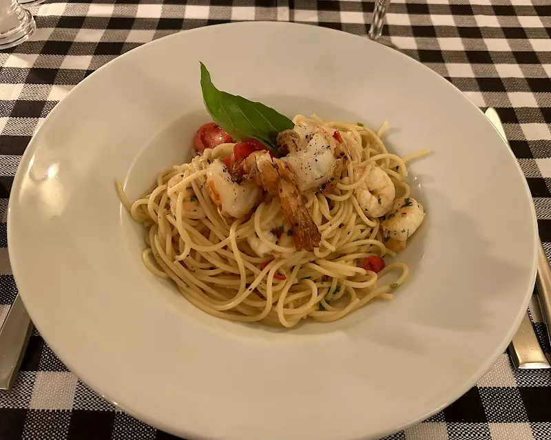 Aaron Tizick_Ristorante BELLUNO_Berlin_review