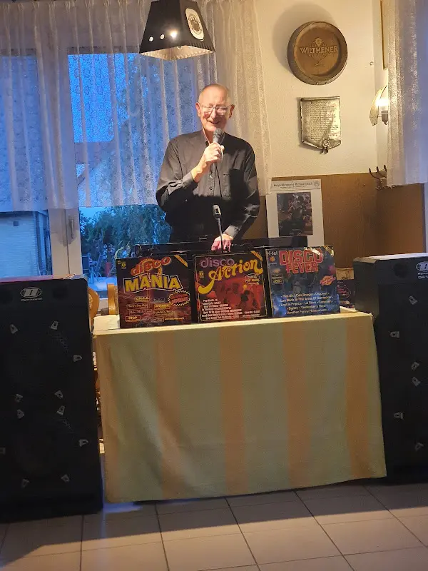 Ingo_Oberdorfer Krug_Berlin_review