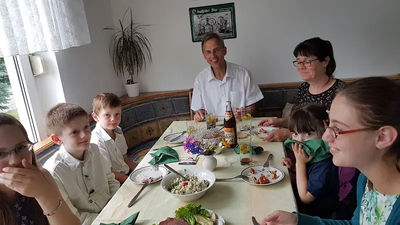 Oberdorfer Krug_Berlin_slider_image_3