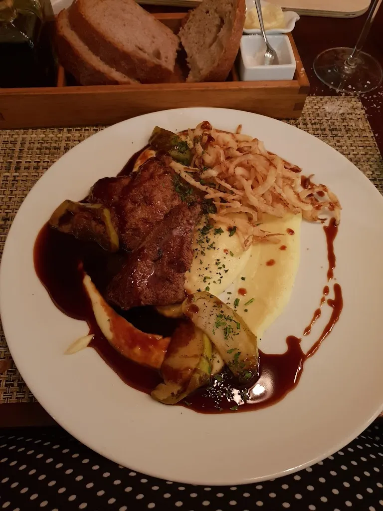 Menu_Theaterkeller im Maison Messmer_Baden-Baden_image_2