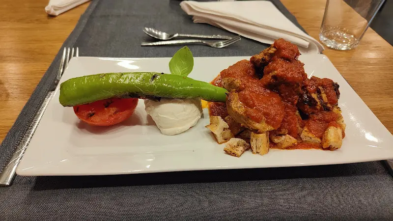 Nils Ohnesorge_Morgenland_Berlin_review