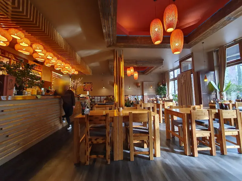 KimMami_Berlin_slider_image_3