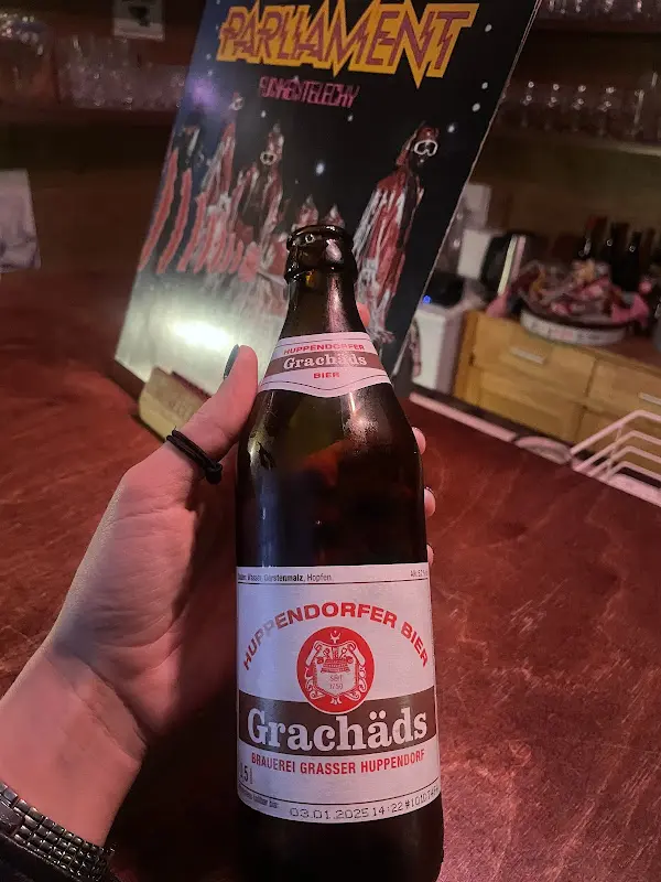 sandee woodside_Schneeeule Salon für Berliner Bierkultur_Berlin_review