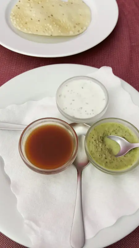 Dastoor Restaurant_Berlin_slider_image_2