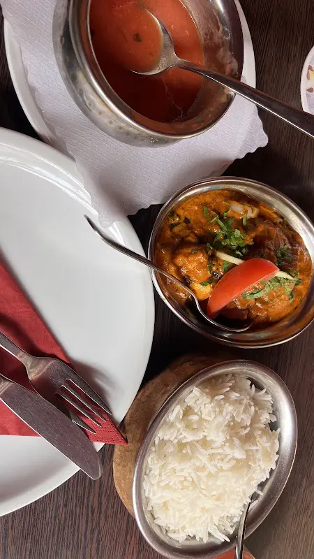 Akash Mahalik_Ji Amma | Tempelhof_Berlin_review