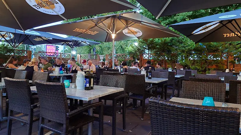 Trattoria Toscana_Berlin_slider_image_1