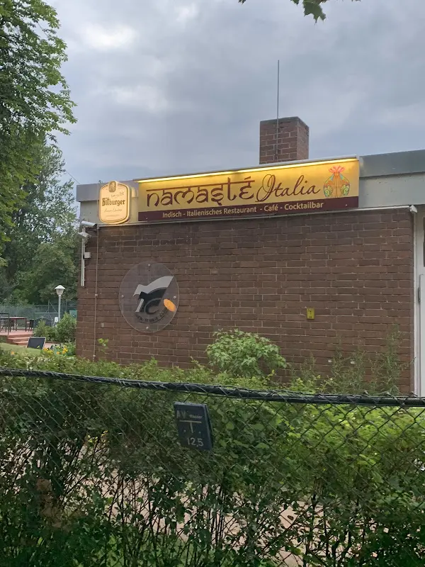 Charles Garand_Namaste Italia_Berlin_review