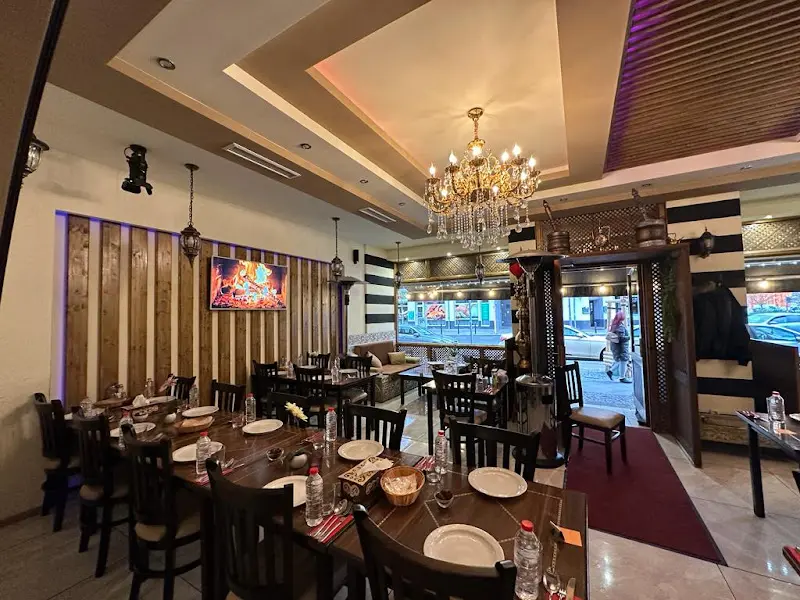 Alreef_Berlin_slider_image_1