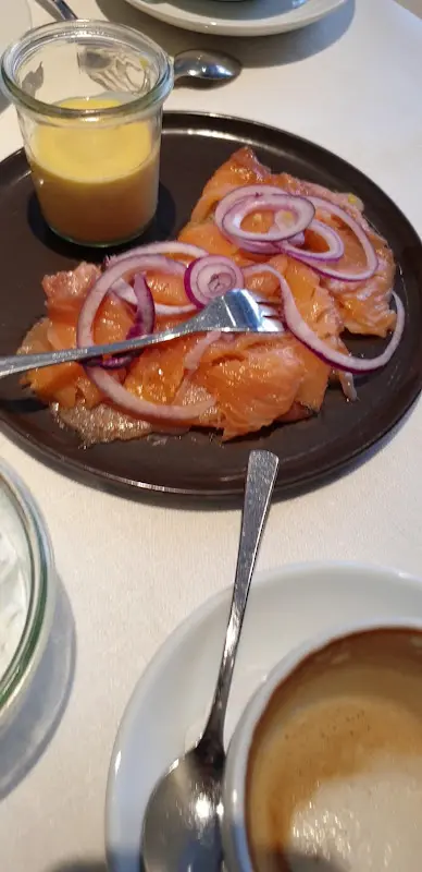 April_Berlin_slider_image_2