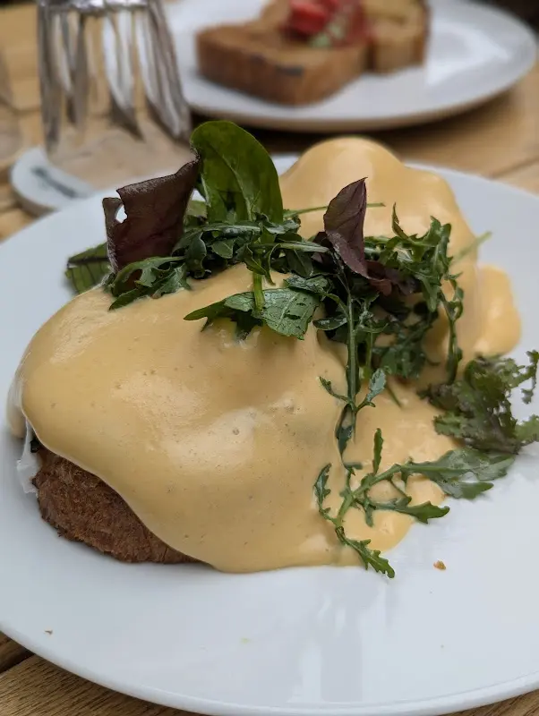 mariam seif_Bonvivant Cocktail Bistro_Berlin_review