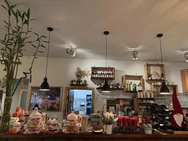 Saigon Food Restaurant_Berlin_slider_image_1