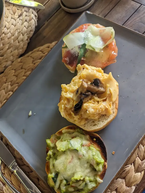 Ola Nesgovorov_Landhaus Schöneberg_Berlin_review