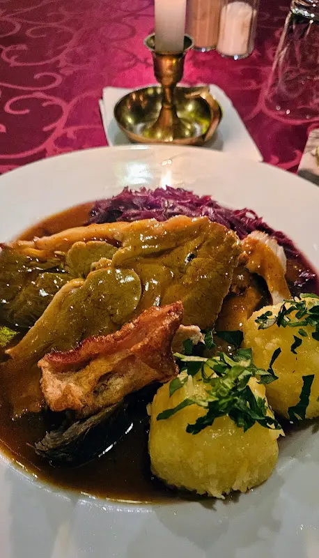 Martin Jones_Schöneberger Weltlaterne_Berlin_review