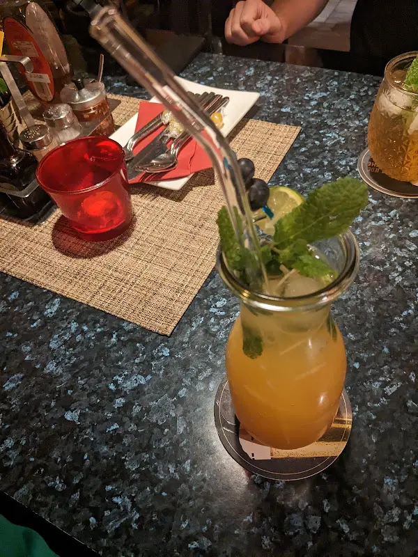 George Lanets_Bambus Am See_Berlin_review