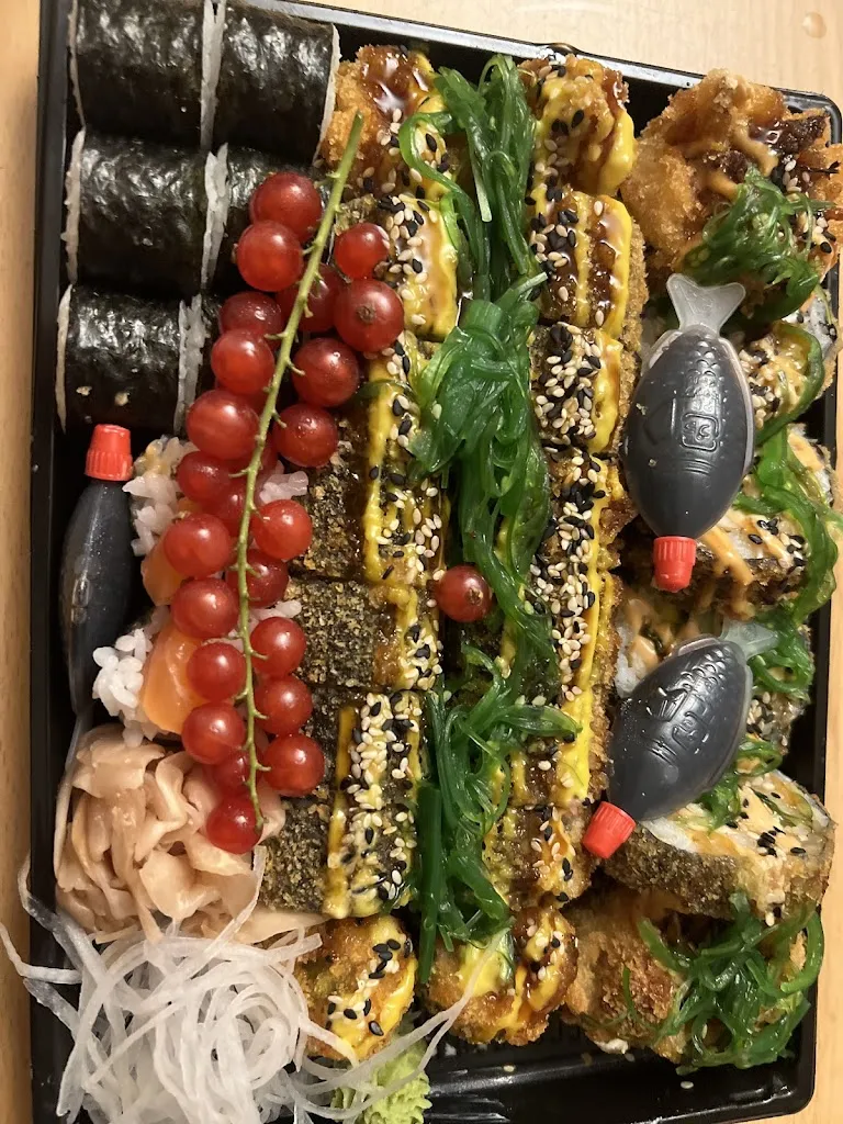 Menu_Hugo Sushi Bar & Asian Cuisine_Baden-Baden_immagine_8