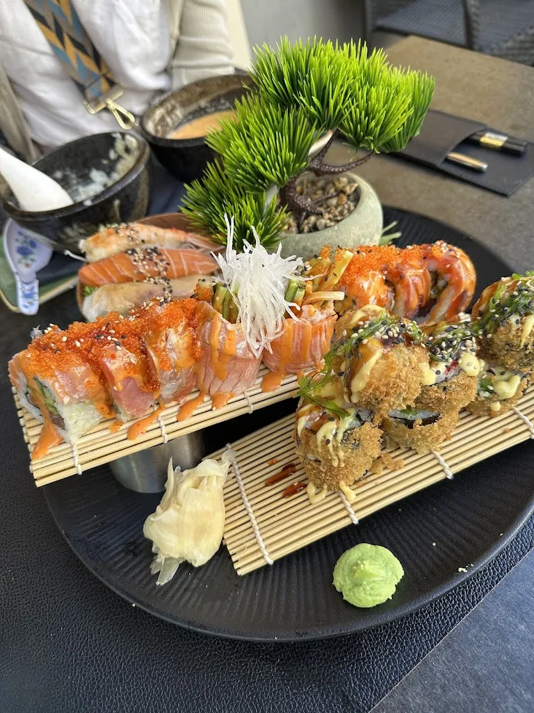 Samuel Kelly_Hugo Sushi Bar & Asian Cuisine_Baden-Baden_recensione