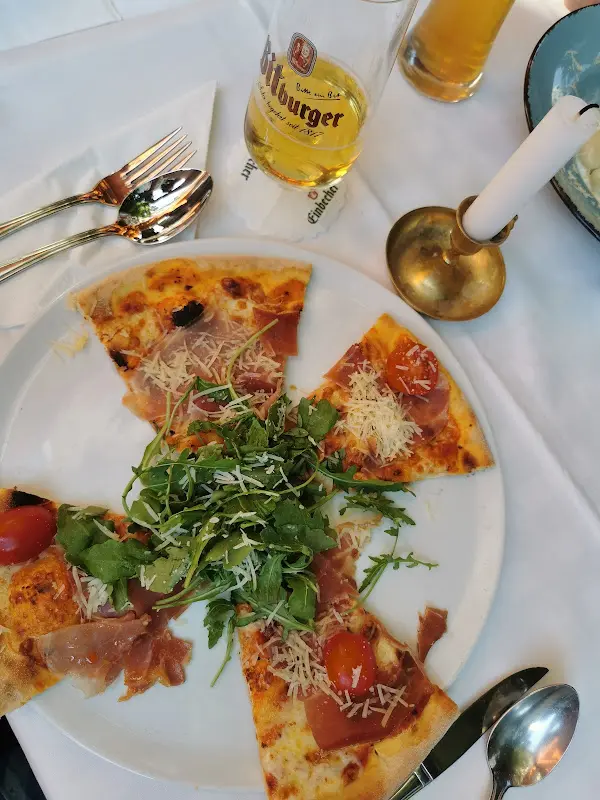 Thyago Clemente_La Famiglia_Berlin_review