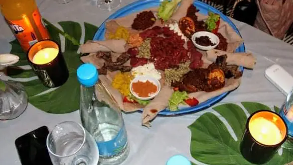 African Queen Restaurant_Main_slider_image_3