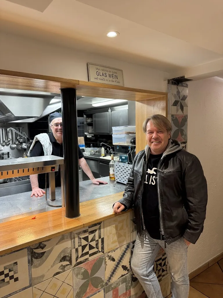 Stefon Klewe der Monnemer_Restaurant & Weinhandel - Domaine 1795_Baden-Baden_review