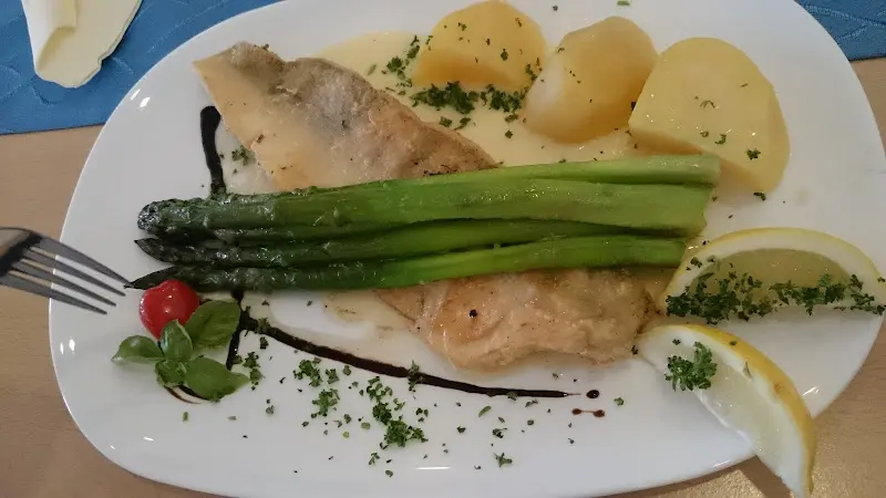 Draw “DrawB.” Boy_Brutzelstube Dolgelin_Lindendorf_review