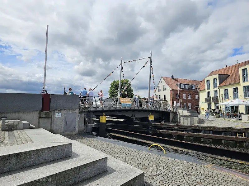 Ralf Wagner_Restaurant, Räucherei & BBQ-Smoker „Klosterklause“ Malchow_Malchow_recensione