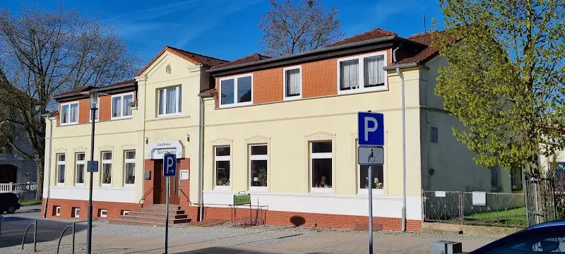 Gasthaus Harmonie restaurant in Malchow