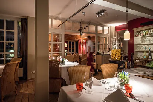 Hofwirtschaft Restaurant_Göhren-Lebbin_slider_image_1