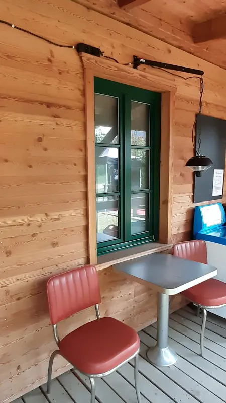 Buchholz Saloon - Bettina und Holger Wortha_Altlandsberg_slider_image_2