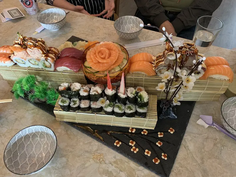 Tran Ho_THAI SUSHI BAR_(Oder)_review