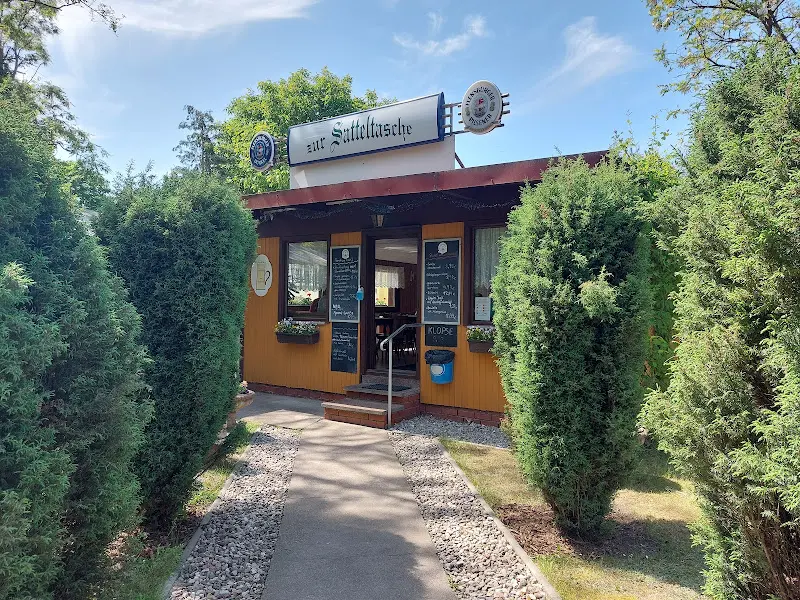 Satteltasche_(Oder)_slider_image_3