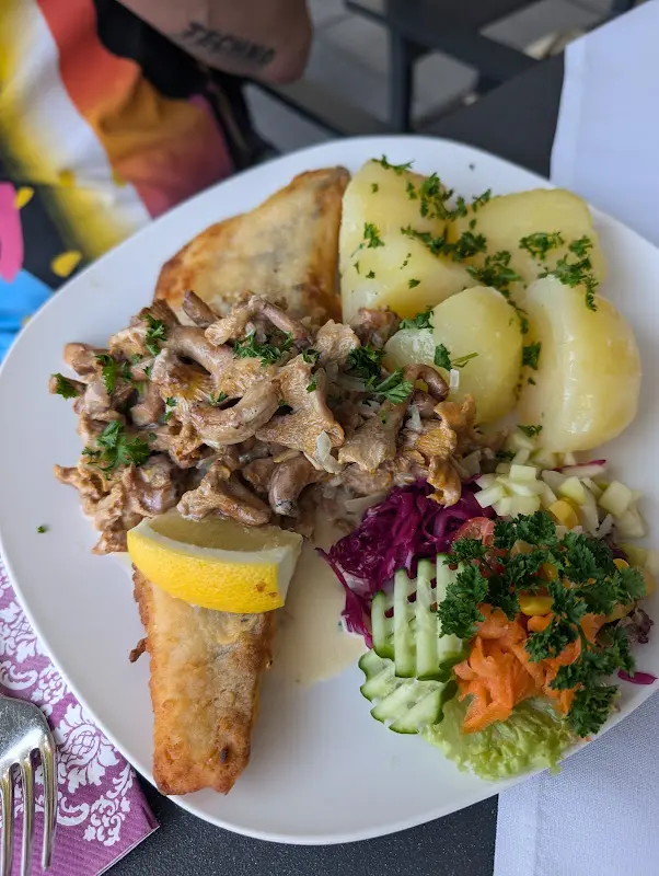 Restaurant „Dippmannsdorfer Paradies“_Belzig_slider_image_2