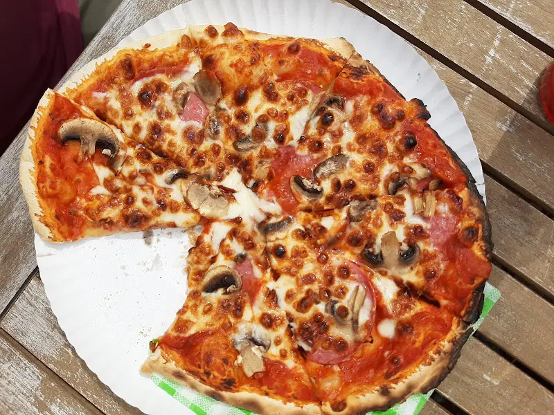 Pizzeria Cocolores_Belzig_slider_image_3