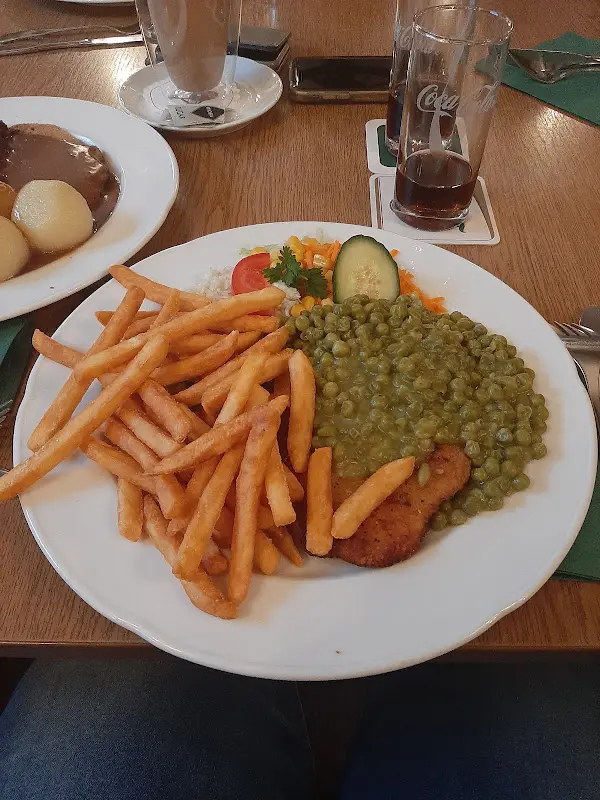 Anne-Maria Spornhauer_Gaststätte Zum Pferdestall_Angermünde_recensione