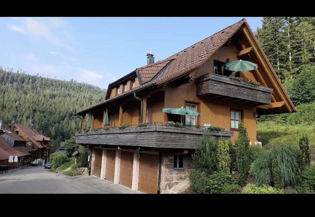 Jean-paul Girolt_Restaurant - Café Forsthaus Auerhahn_Baiersbronn_review