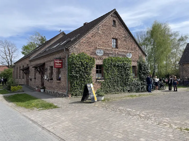 Country Cafe & Pension Henrik Rudolph_Oegeln_slider_image_3