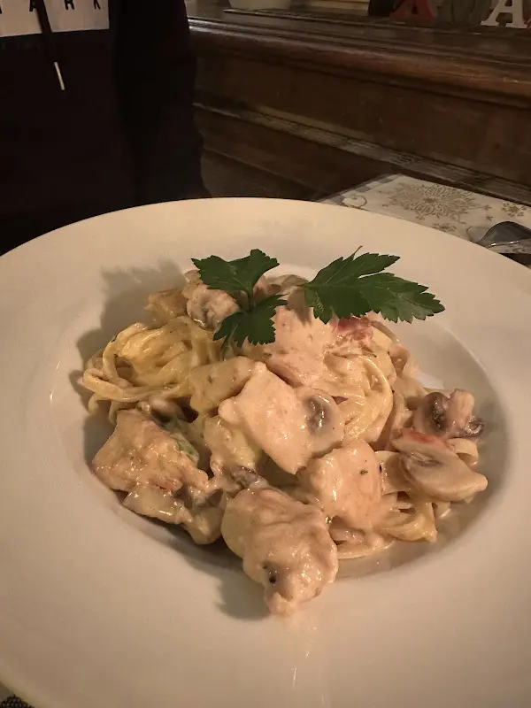 Parisa Najafi_Bel Lago Ristorante_Bestensee_review