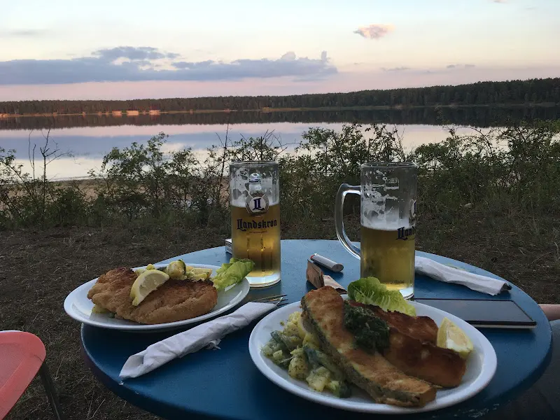 Strandperle Helenesee restaurant in (Oder)