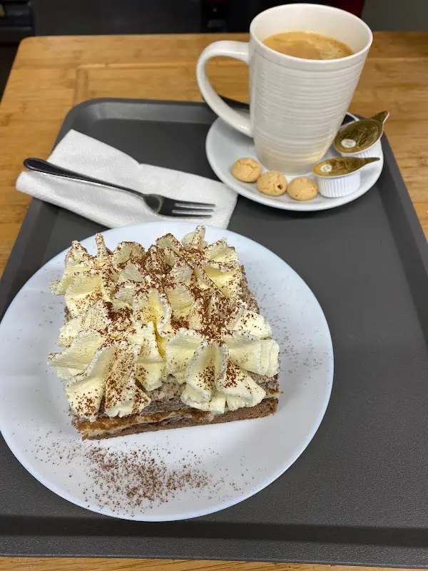 Erkans Grillstation und Eiscafé Brieselang_Brieselang_slider_image_2