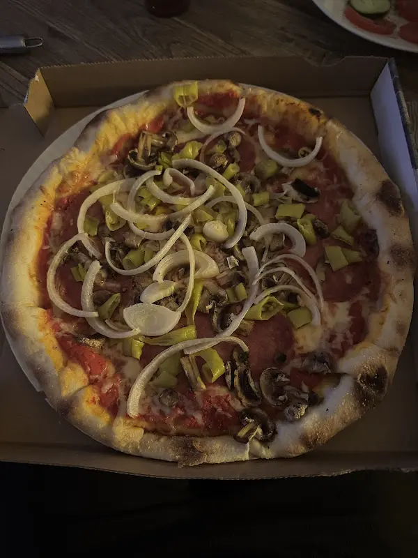 Fabian Stark_La Piazza_Brieselang_recensione