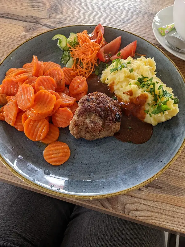 Annika Bußmann_Bistro Selgros_Falkensee_review