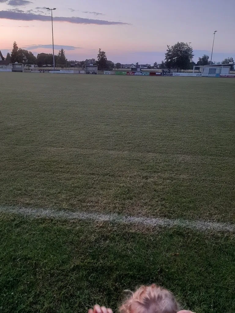 adjumaro_Abseits, FV Gamshurst_Achern_review