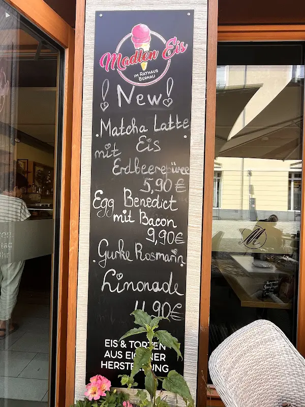 Menu_Kaffeehaus Madlen im neuen Rathaus_Berlin_image_1