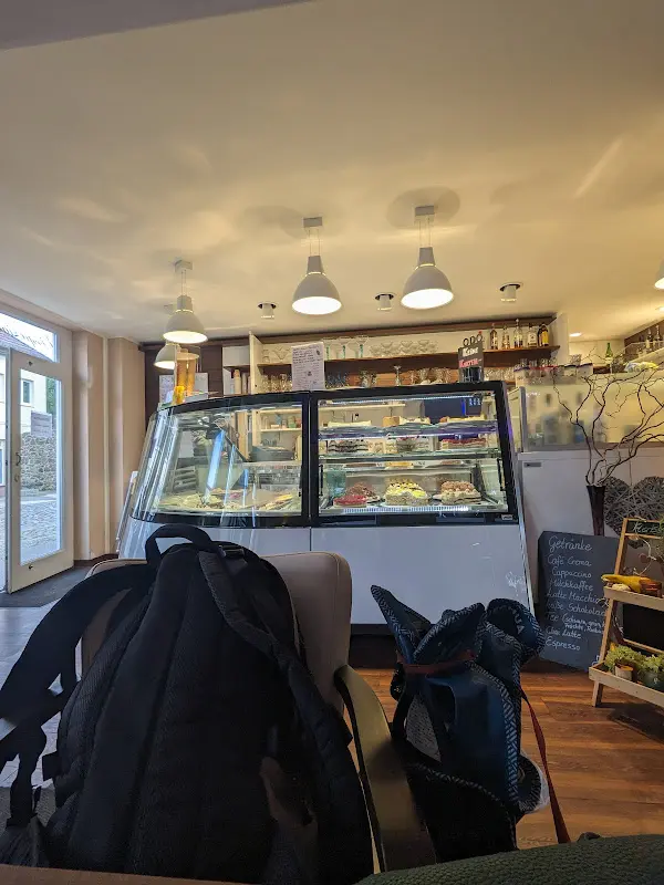 Tanya_Kaffeehaus Jeanette_Berlin_review