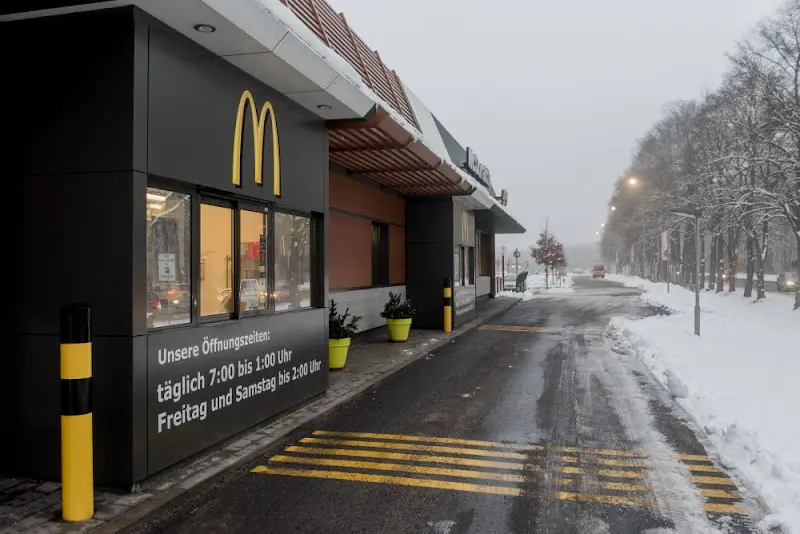 McDonald's_Berlin_slider_image_3