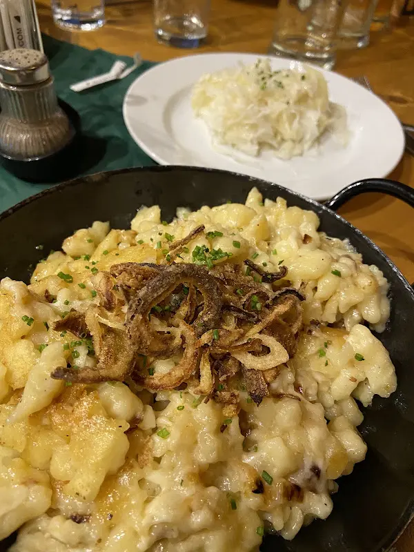 Ingrid Elvir Oyuela_Kohlschnait Berggasthof mit Hausbrauerei_Austria_review