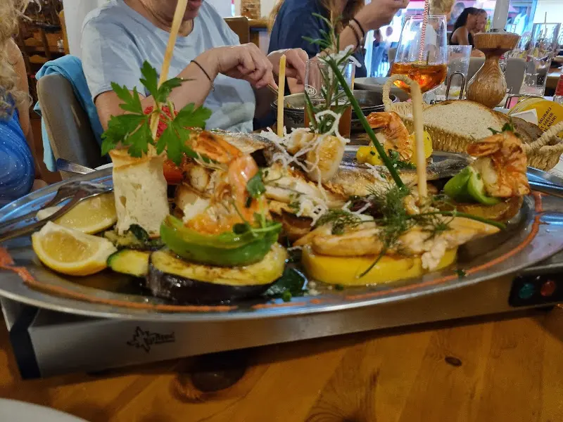 Marialetizia Leonardo_Pizzeria Trattoria San Marco Bruck/Mur_Austria_review