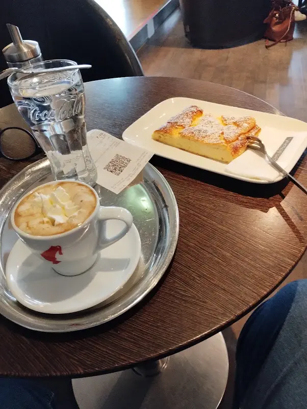 Café Schloffer_Austria_slider_image_1