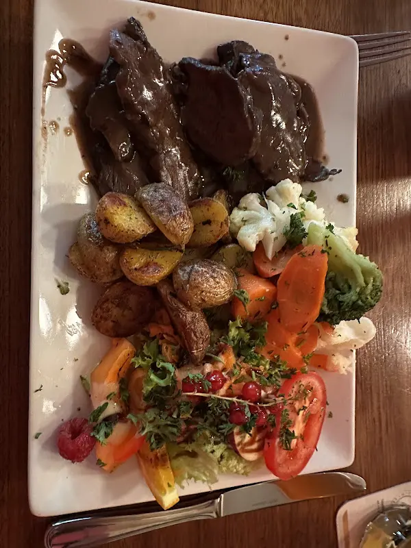 Nico Gajewski_Restaurant Theaterklause_Havel_review