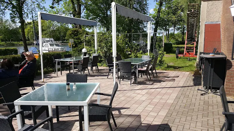 Schifferstübchen restaurant in Havel